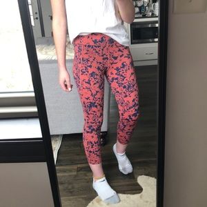 Size 6 lululemon leggings